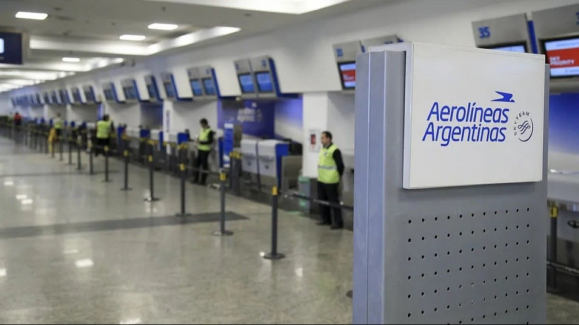Aeronáuticos confirmaron medidas de “acción directa” y posible cancelación de vuelos en el inicio de las vacaciones de invierno